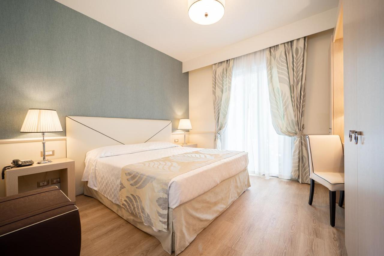 Hotel Ariston Molino Buja 阿巴诺泰尔梅 外观 照片