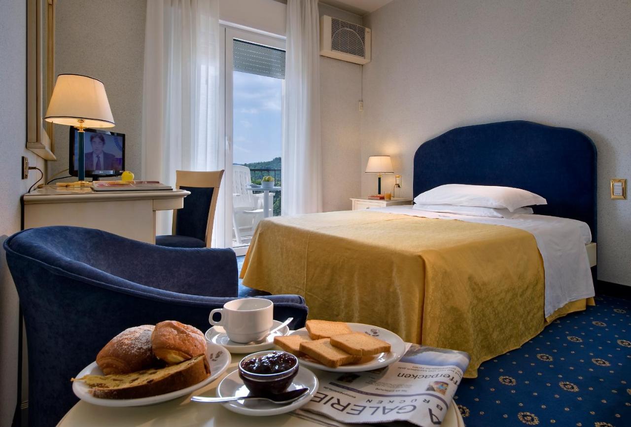 Hotel Ariston Molino Buja 阿巴诺泰尔梅 外观 照片
