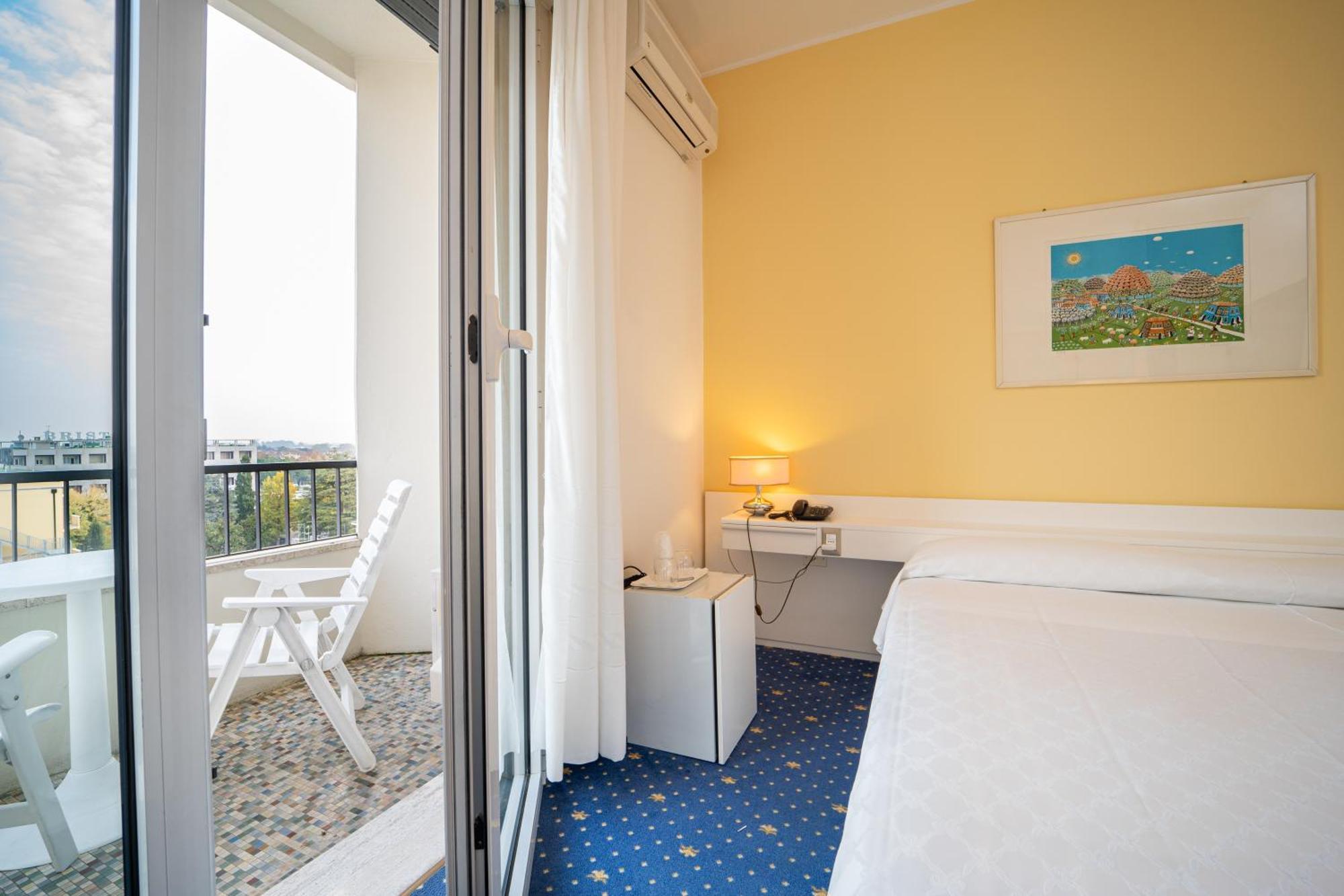 Hotel Ariston Molino Buja 阿巴诺泰尔梅 客房 照片